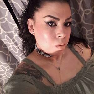 Meet your Posher, Johana